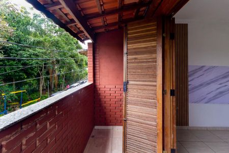 Varanda do Quarto 1 de casa para alugar com 2 quartos, 56m² em Cidade Satelite Santa Barbara, São Paulo