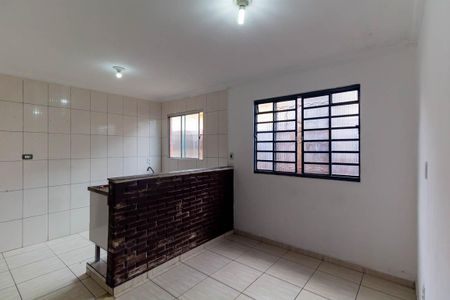 Sala de casa para alugar com 2 quartos, 56m² em Cidade Satelite Santa Barbara, São Paulo