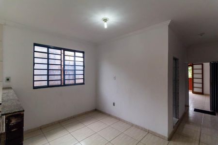 Sala de casa para alugar com 2 quartos, 56m² em Cidade Satelite Santa Barbara, São Paulo