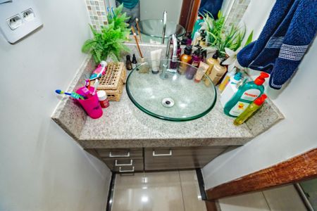 Apartamento para alugar com 3 quartos, 65m² em Heliópolis, Belo Horizonte