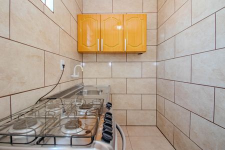 Cozinha de kitnet/studio para alugar com 1 quarto, 37m² em Morro Santana, Porto Alegre