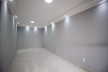 Sala  de casa de condomínio para alugar com 2 quartos, 125m² em Caguaçu, Sorocaba