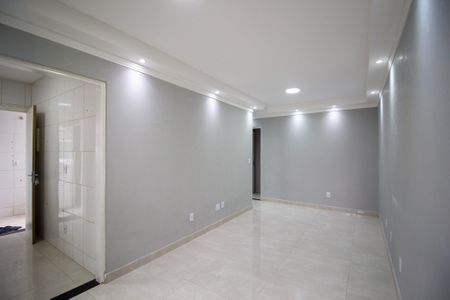 Sala  de casa de condomínio para alugar com 2 quartos, 125m² em Caguaçu, Sorocaba