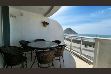 Apartamento para alugar com 2 quartos, 70m² em Recreio dos Bandeirantes, Rio de Janeiro