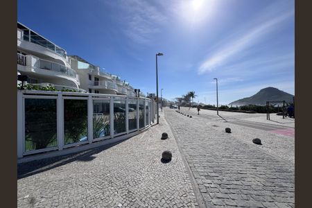 Apartamento à venda com 70m², 2 quartos e 1 vagaFachada