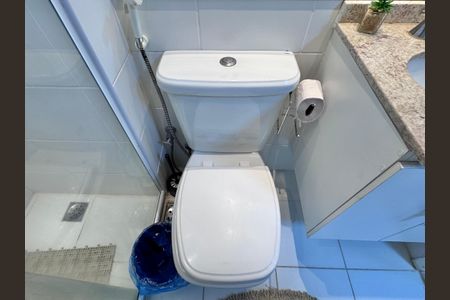 Apartamento à venda com 70m², 2 quartos e 1 vagaSuíte 2 - Banheiro