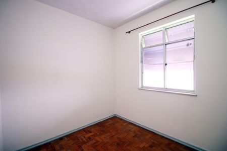 Quarto 1 de apartamento para alugar com 2 quartos, 80m² em Vicente de Carvalho, Rio de Janeiro