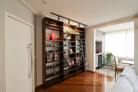 Sala de apartamento à venda com 3 quartos, 93m² em Vila Romero, São Paulo