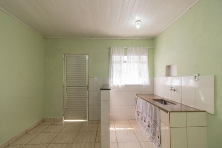Sala/Cozinha de casa para alugar com 1 quarto, 38m² em Vila Uniao (zona Leste), São Paulo