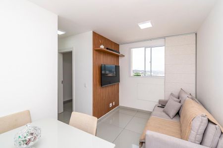 Sala de apartamento para alugar com 2 quartos, 45m² em Ramos, Rio de Janeiro