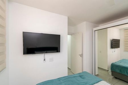 Quarto 1  de apartamento para alugar com 2 quartos, 45m² em Ramos, Rio de Janeiro