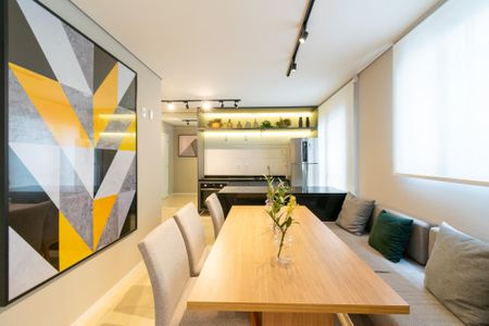 Apartamento para alugar com 34m², 2 quartos e sem vagaÁrea comum - Salão de festas