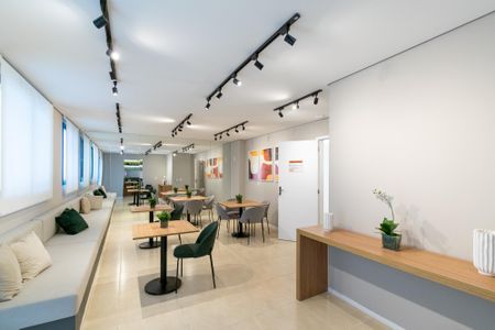 Apartamento para alugar com 34m², 2 quartos e sem vagaÁrea comum - Salão de festas