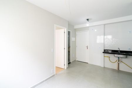 Sala  de apartamento para alugar com 2 quartos, 34m² em Jardim Oriental, São Paulo