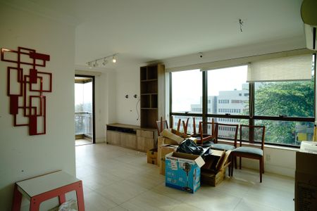 Apartamento à venda com 115m², 3 quartos e 2 vagasSala