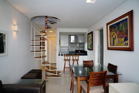 Sala/Cozinha de apartamento à venda com 1 quarto, 120m² em Boa Viagem, Niterói