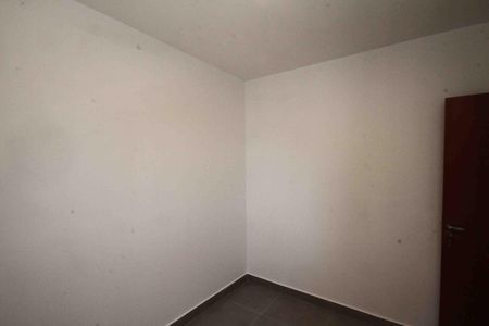 Quarto 02 de apartamento para alugar com 2 quartos, 41m² em Vila Paulo Silas, São Paulo