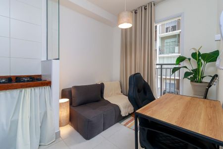 Sala de apartamento para alugar com 1 quarto, 27m² em Jardim Caravelas, São Paulo