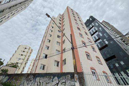 Apartamento para alugar com 80m², 2 quartos e 1 vagaFachada