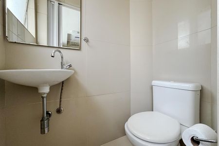 Apartamento para alugar com 80m², 2 quartos e 1 vagaBanheiro de Serviço