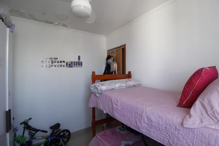 Quarto 2 de apartamento à venda com 2 quartos, 45m² em Humaitá, Porto Alegre