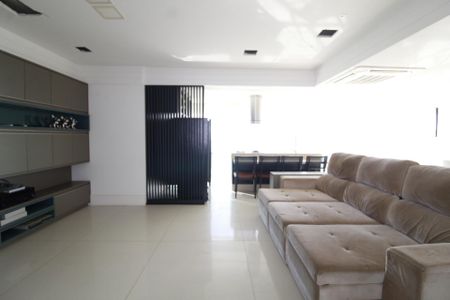 Sala  de apartamento para alugar com 3 quartos, 165m² em Jaguaribe, Salvador