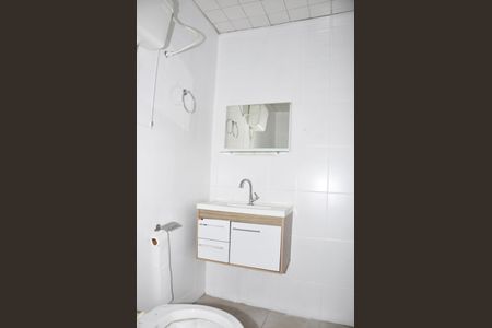 Detalhe - Banheiro Social de casa para alugar com 1 quarto, 60m² em Vila Ribeiro de Barros, São Paulo