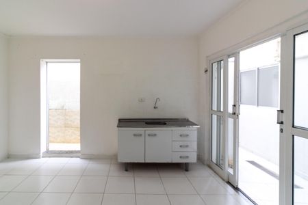 Sala - Cozinha de casa para alugar com 2 quartos, 67m² em Chácara Santo Antônio (zona Sul), São Paulo