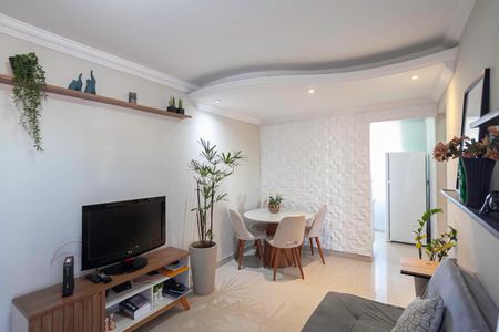 Sala de apartamento à venda com 2 quartos, 60m² em Parque Turistas, Belo Horizonte