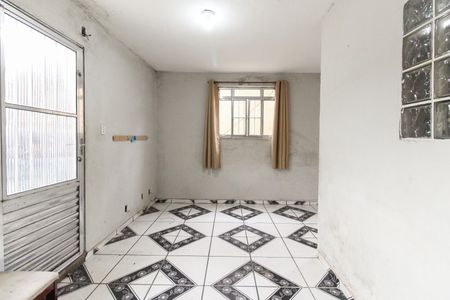 Sala de casa para alugar com 2 quartos, 50m² em Jardim Nordeste, São Paulo