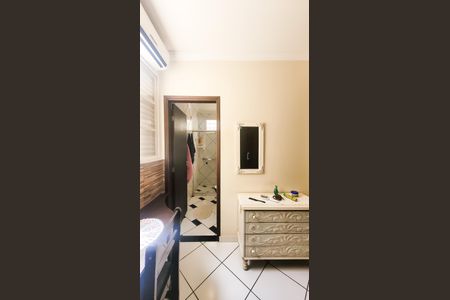 Closet Suite de casa à venda com 2 quartos, 170m² em Vila Iza, Campinas