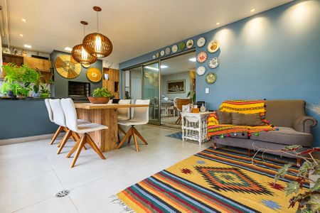 Varanda de apartamento à venda com 2 quartos, 151m² em Vila Madalena, São Paulo