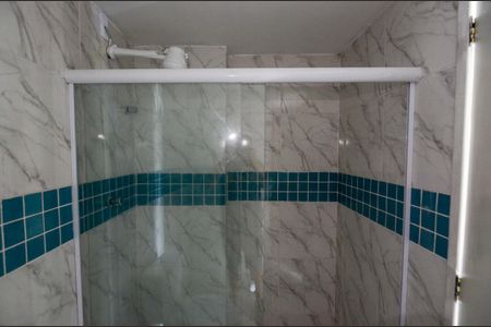 Banheiro de kitnet/studio para alugar com 1 quarto, 35m² em Cidade Nova, Rio de Janeiro