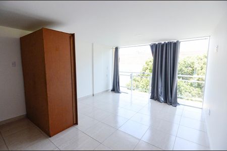 Studio de kitnet/studio para alugar com 1 quarto, 35m² em Cidade Nova, Rio de Janeiro