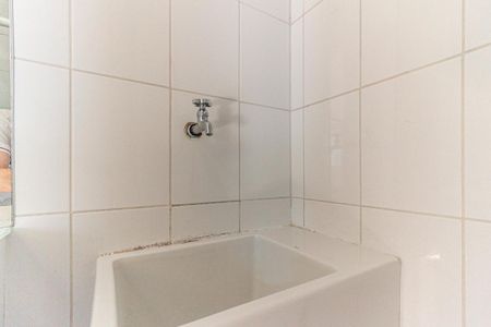 Banheiro de kitnet/studio à venda com 1 quarto, 29m² em Santa Cecilia, São Paulo
