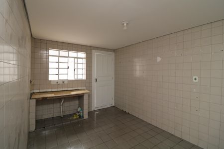 Cozinha de casa para alugar com 1 quarto, 45m² em Cidade São Mateus, São Paulo