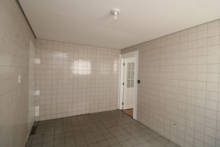 Cozinha de casa para alugar com 1 quarto, 45m² em Cidade São Mateus, São Paulo