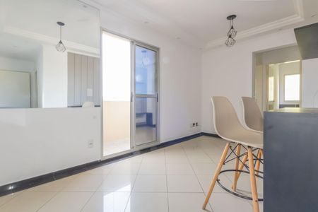 Sala de apartamento para alugar com 2 quartos, 65m² em Jaguaribe, Osasco