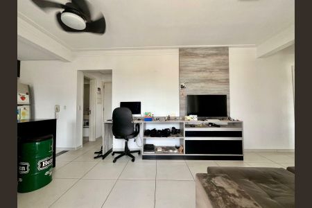 Sala de apartamento para alugar com 2 quartos, 67m² em Taquaral, Campinas