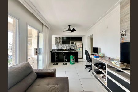 Sala de apartamento para alugar com 2 quartos, 67m² em Taquaral, Campinas