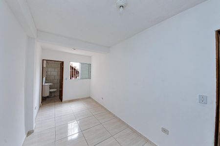 Suíte de casa para alugar com 3 quartos, 85m² em Jardim Mimar, São Paulo