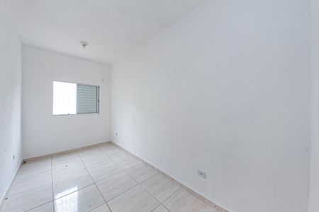 Quarto 2 de casa para alugar com 3 quartos, 85m² em Jardim Mimar, São Paulo