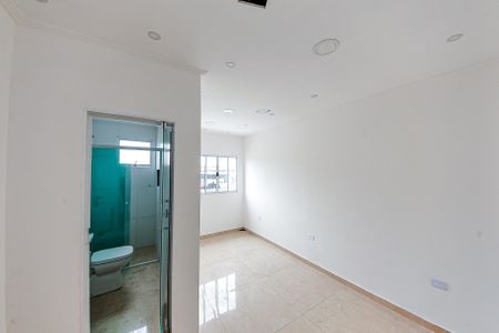 Casa para alugar com 2 quartos, 60m² em Jardim Mimar, São Paulo