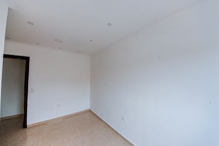 Casa para alugar com 2 quartos, 60m² em Jardim Mimar, São Paulo