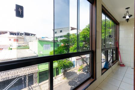 Varanda da Sala de Jantar de casa para alugar com 4 quartos, 220m² em Parque Santa Madalena, São Paulo