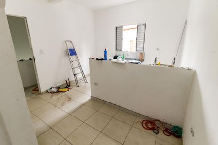 Sala de casa para alugar com 1 quarto, 21m² em Vila Sonia do Taboao, Taboão da Serra
