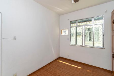 Quarto 1 de apartamento para alugar com 2 quartos, 85m² em Olaria, Rio de Janeiro
