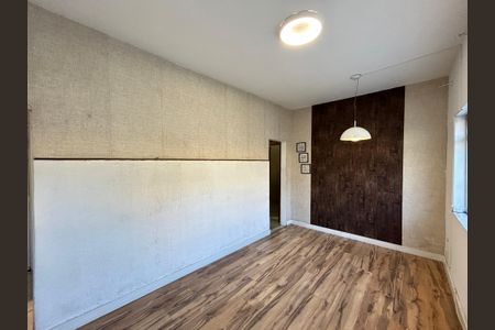 Sala de casa para alugar com 2 quartos, 70m² em Magalhães Bastos, Rio de Janeiro