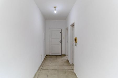 Corredor de Entrada de apartamento para alugar com 1 quarto, 45m² em Higienópolis, São Paulo