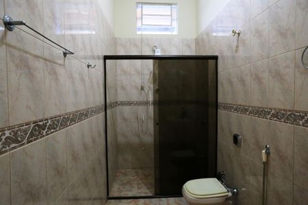 Banheiro da Suíte de casa à venda com 4 quartos, 150m² em Sagrada Família, Belo Horizonte